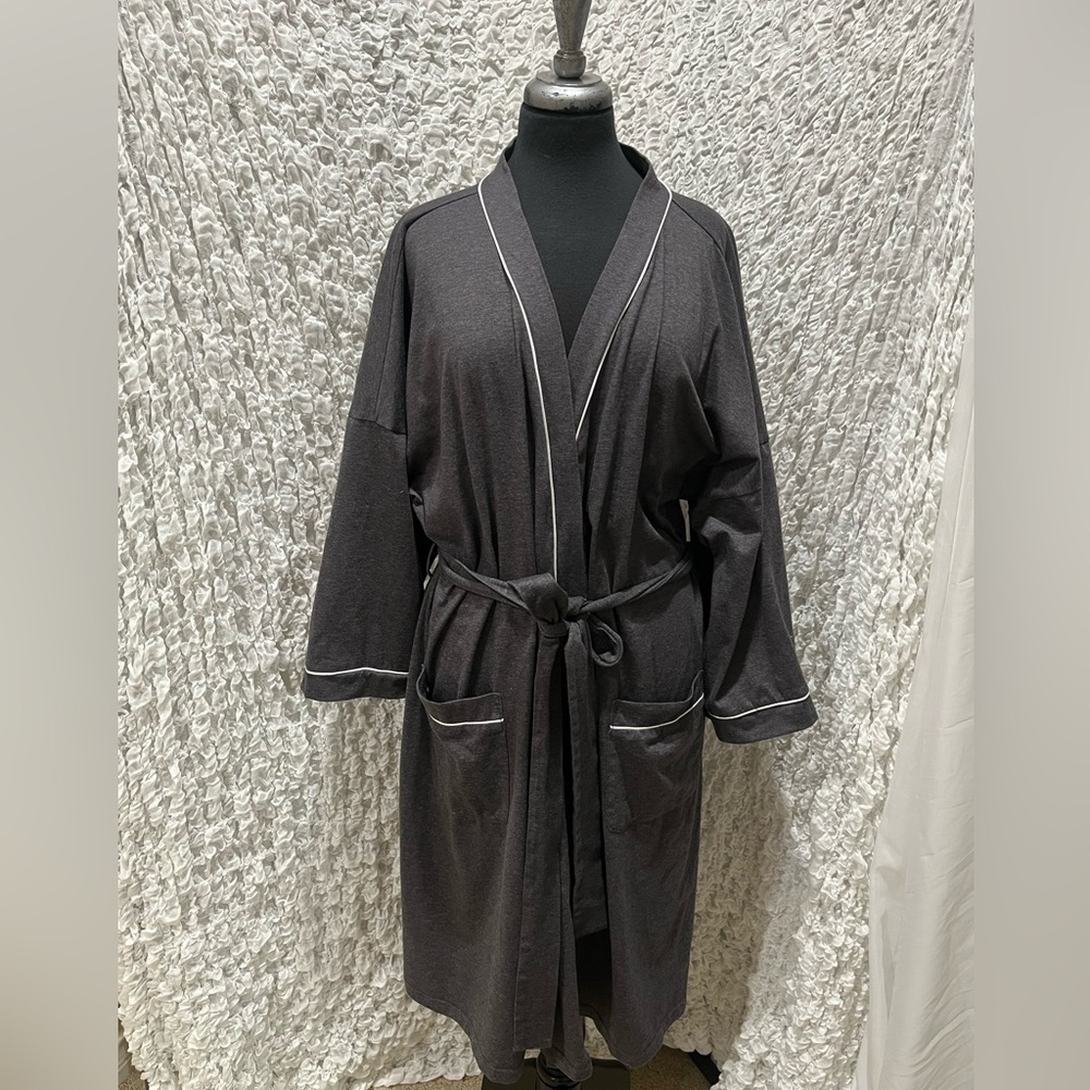 Hanna Nikole Gray Kimono wrap robe 24W